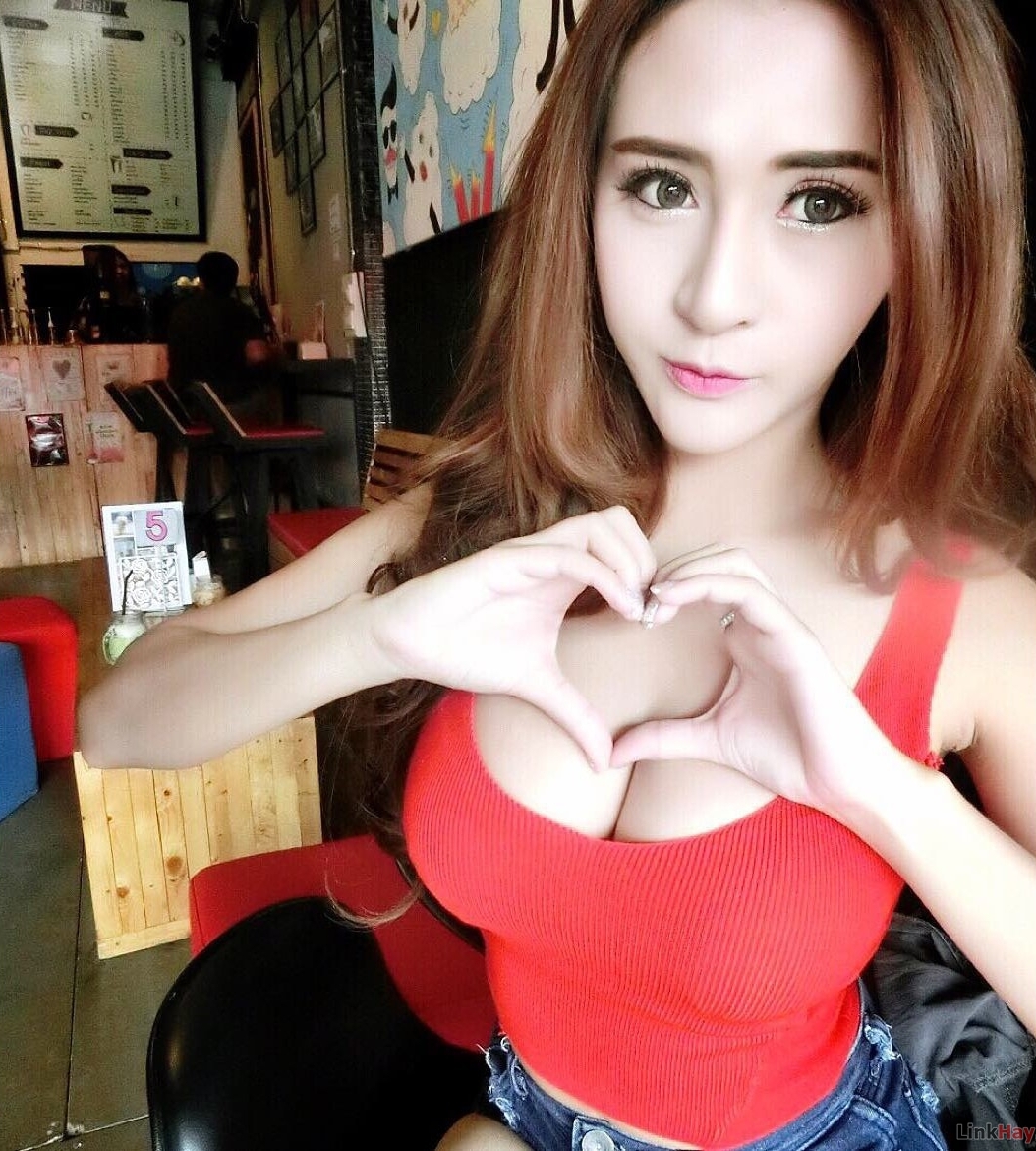 3 Cách làm săn chắc vòng 1 sau sinh Nhanh, Hiệu Quả nhất tại nhà